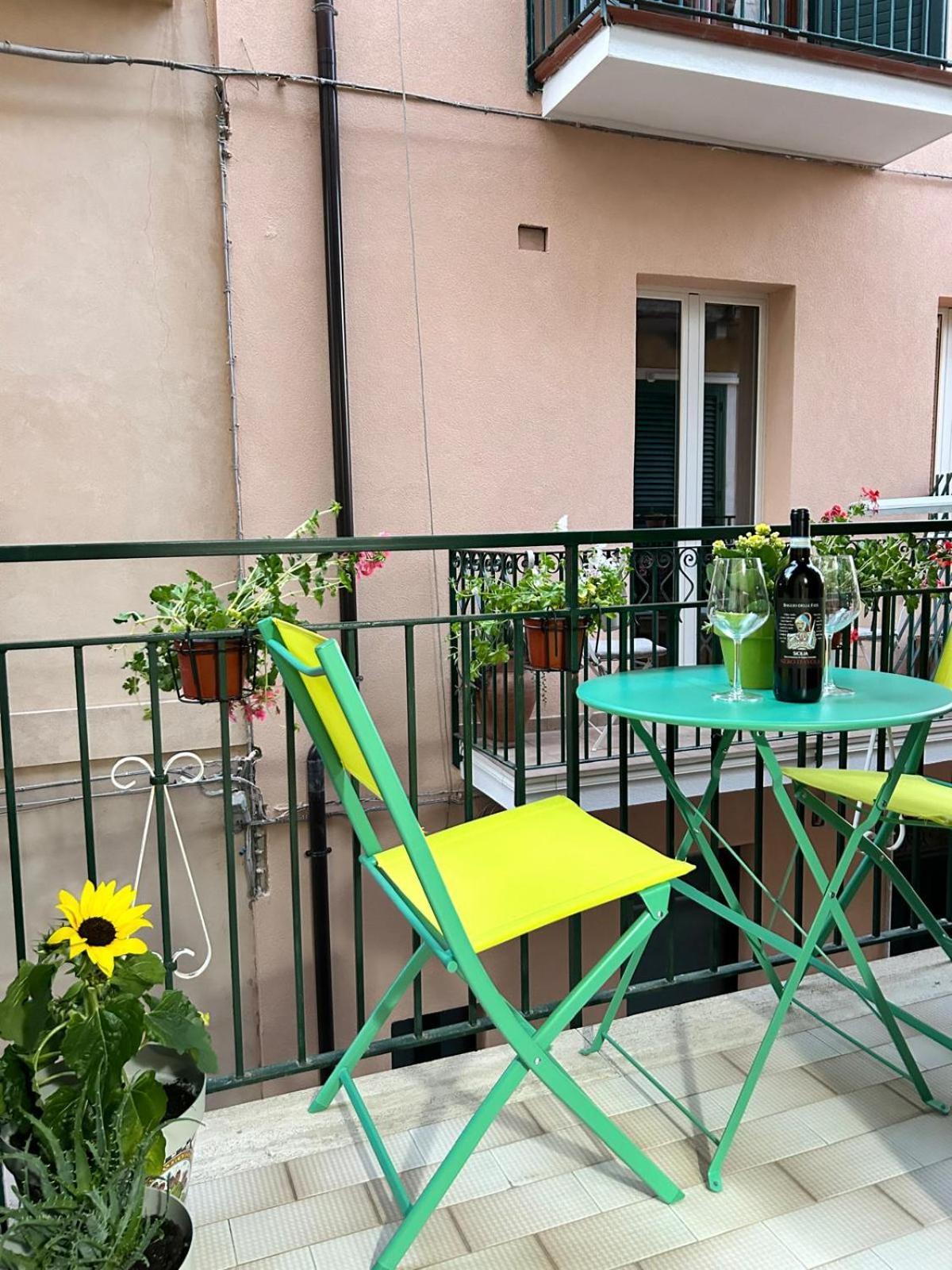 Apartament L'Host In Taormina Zewnętrze zdjęcie